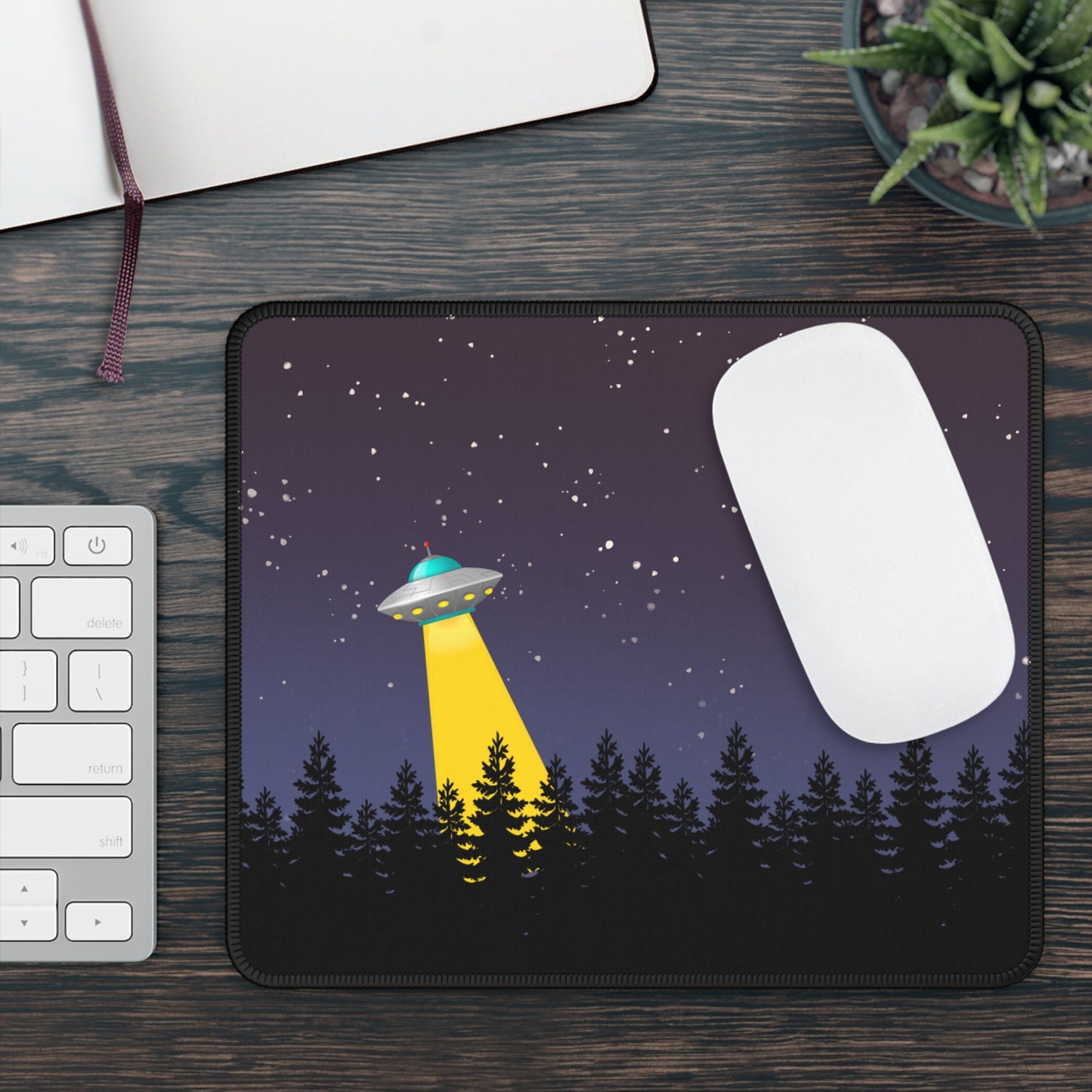 UFO Gaming Mouse Pad